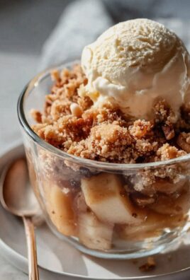 Bratapfel Crumble Rezept mit Vanilleeis – Ein Genuss!