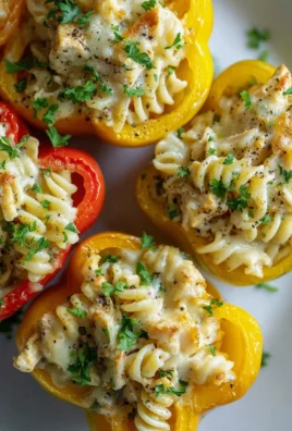 Cremige Cheddar-Havarti-Hühnchen-Pasta in Paprika