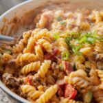 Cremige Cheeseburger-Pasta