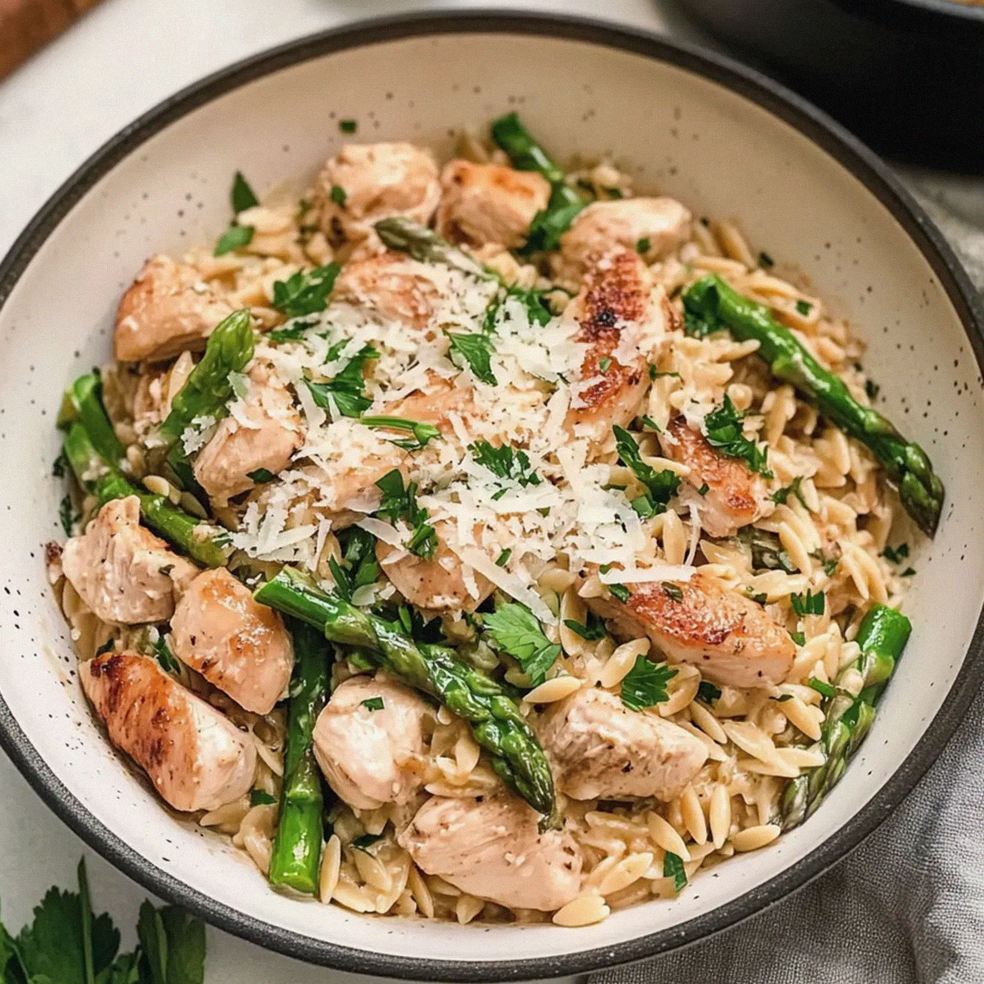 Eintopf Hähnchen Orzo für schnelles Kochen