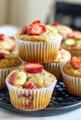 Erdbeer-Banana-Joghurt-Muffins für kleine Genießer