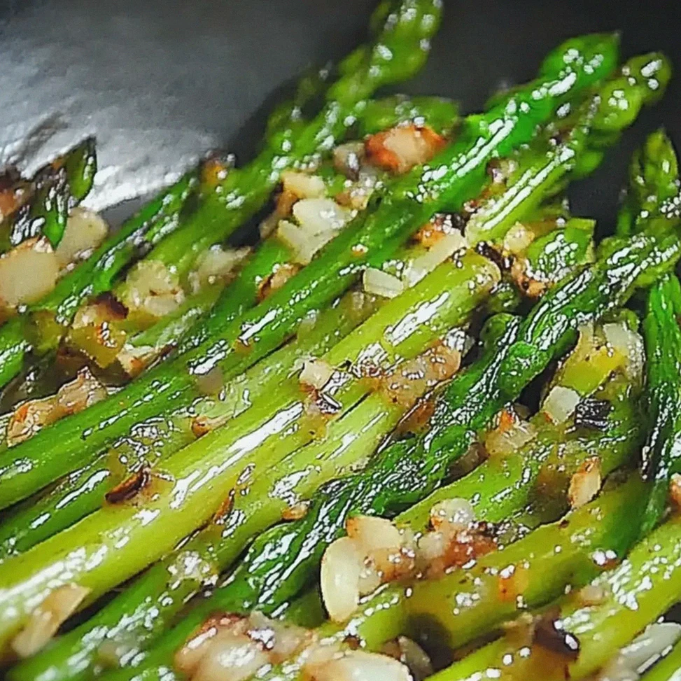 Gebratener grüner Spargel einfach zubereiten – Schritt 2