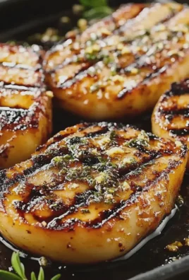 Gegrillte Pfirsiche mit Zimt und braunem Zucker