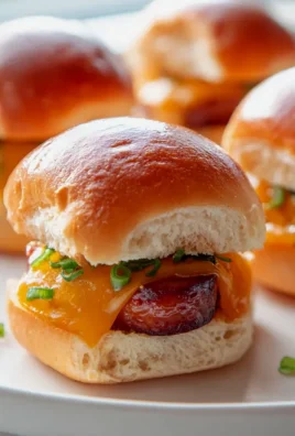 Mini Mississippi Little Smokies Sliders mit Cheddar genießen!